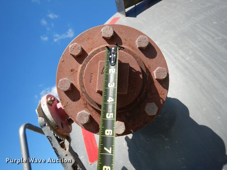 image for item DJ6722 2013 Troxell vacuum trailer