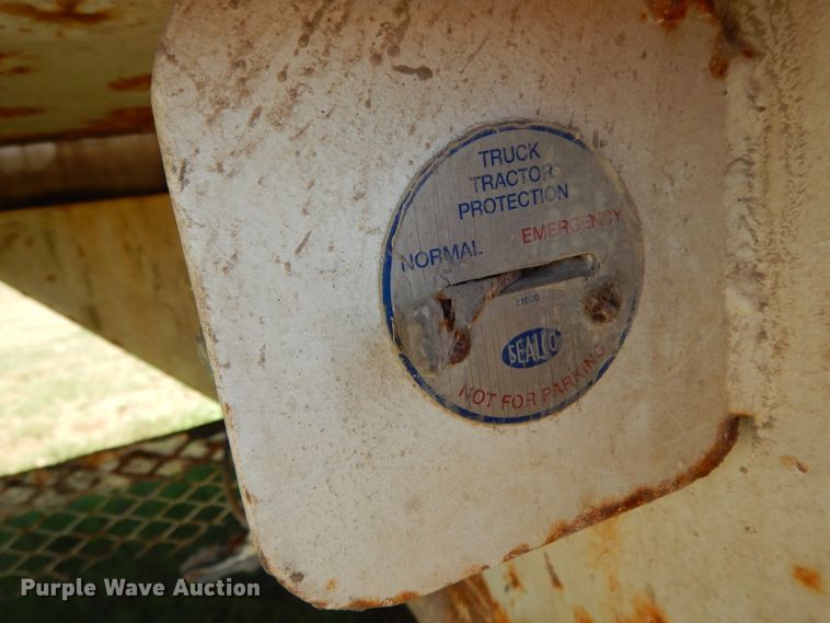 image for item DJ6723 2013 Grand King vacuum trailer