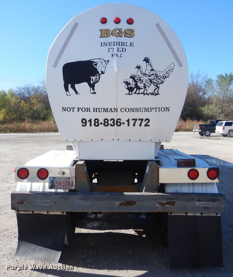 image for item DJ8520 1993 Polar Tank Trailers Inc tank trailer