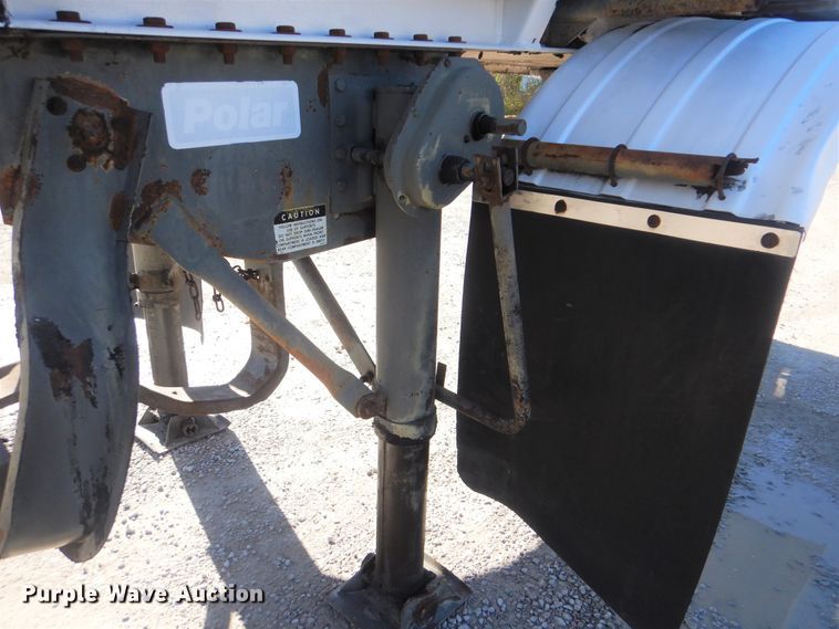 image for item DJ8520 1993 Polar Tank Trailers Inc tank trailer