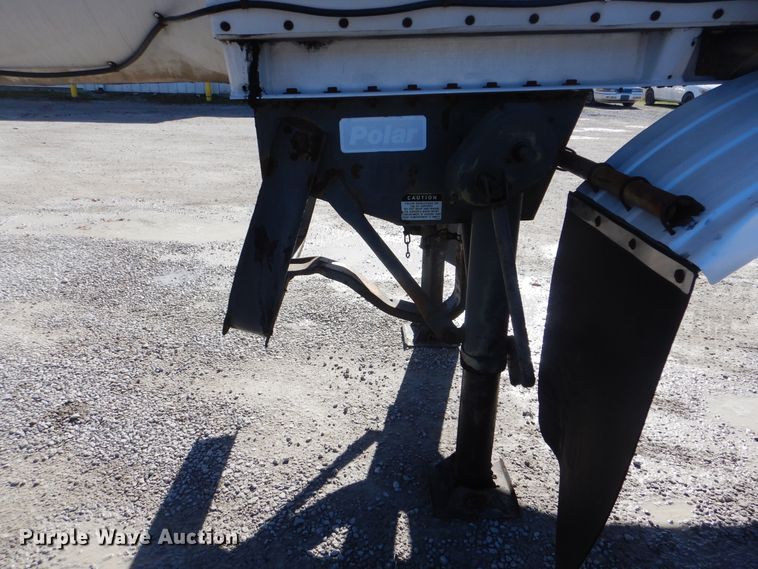 image for item DJ8520 1993 Polar Tank Trailers Inc tank trailer