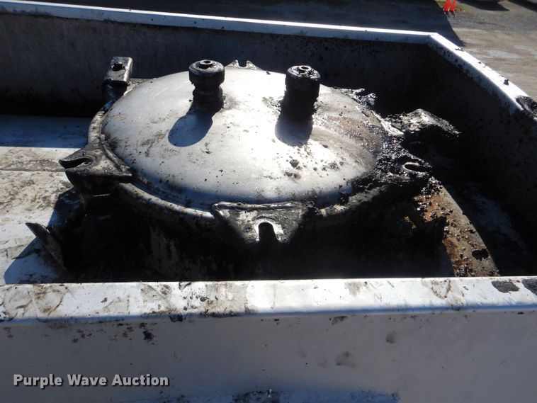 image for item DJ8520 1993 Polar Tank Trailers Inc tank trailer