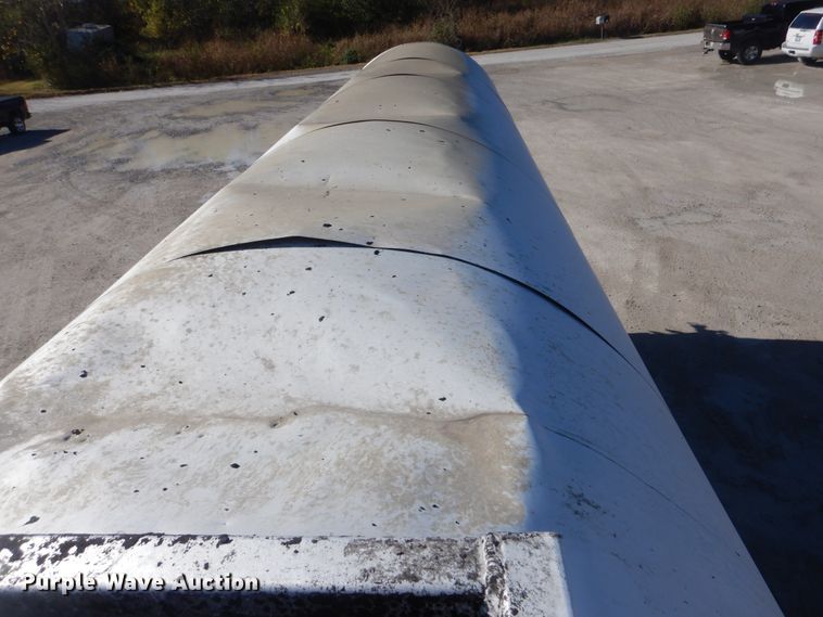 image for item DJ8520 1993 Polar Tank Trailers Inc tank trailer