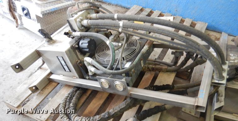 image for item DY9582 (5) AKG Cool Line HC26-23851 wet kits