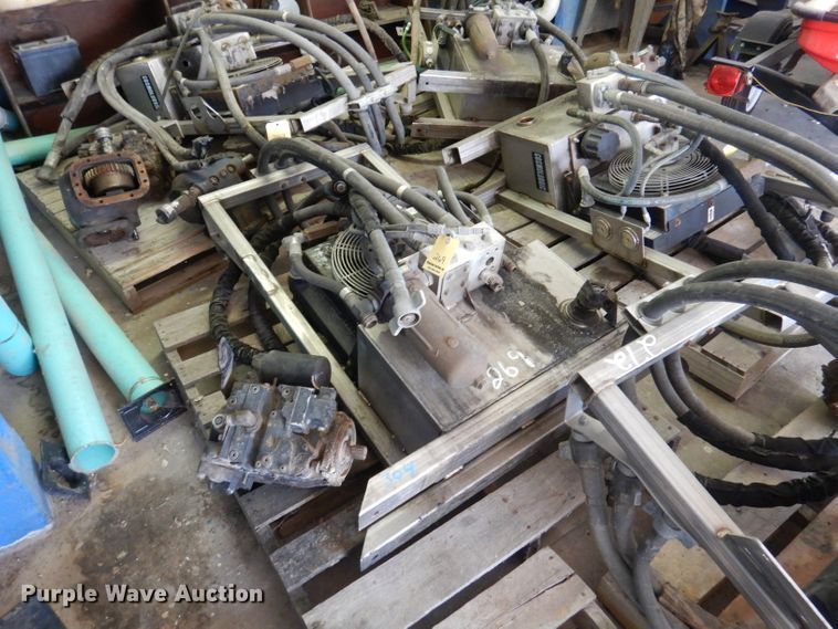 image for item DY9582 (5) AKG Cool Line HC26-23851 wet kits