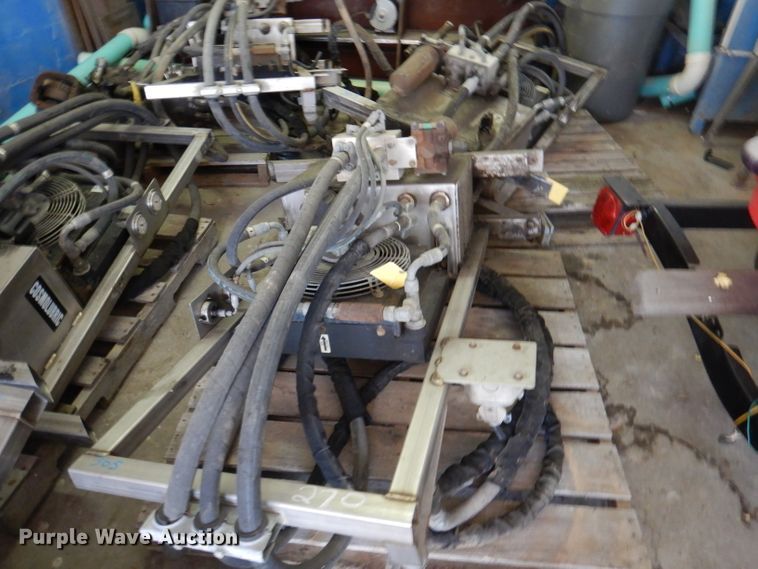 image for item DY9582 (5) AKG Cool Line HC26-23851 wet kits