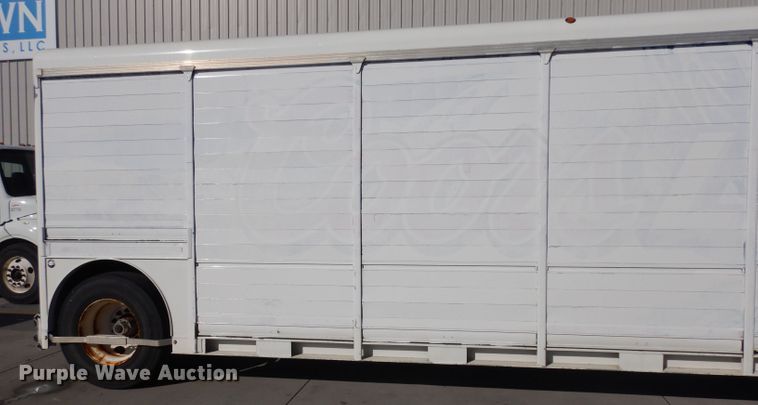 image for item EY9048 2012 Hackney beverage trailer