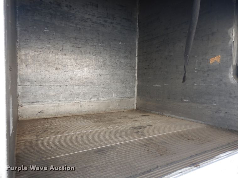 image for item EY9048 2012 Hackney beverage trailer