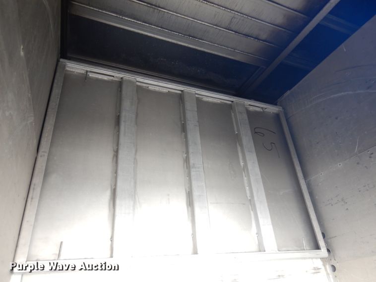 image for item EY9048 2012 Hackney beverage trailer