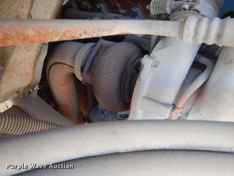 image for item EY9050 1997 International 4900  refrigerated truck