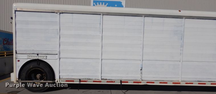 image for item EY9051 1999 Hackney beverage trailer