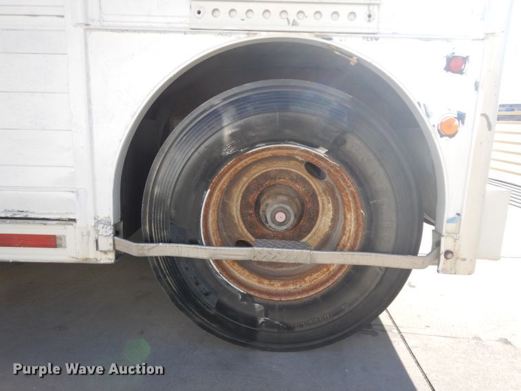 image for item EY9051 1999 Hackney beverage trailer