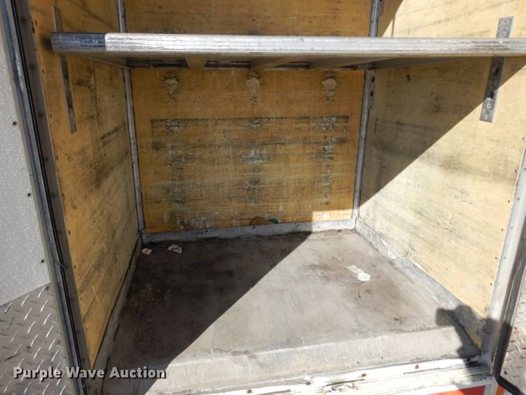 image for item EY9052 1995 Hackney beverage trailer