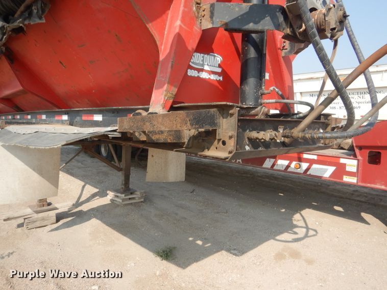 image for item FA9430 2003 Side Dump Industries side dump trailer