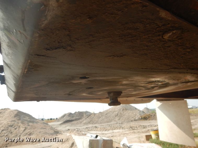 image for item FA9430 2003 Side Dump Industries side dump trailer