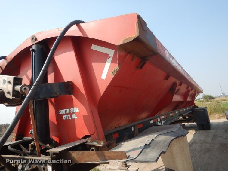 image for item FA9430 2003 Side Dump Industries side dump trailer
