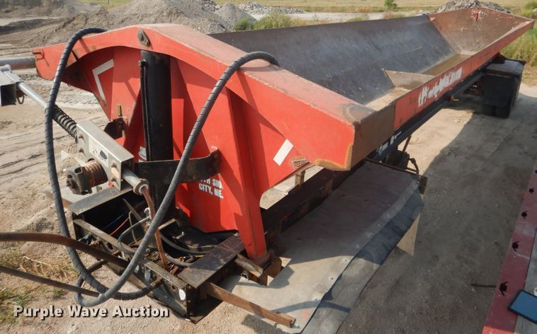 image for item FA9430 2003 Side Dump Industries side dump trailer