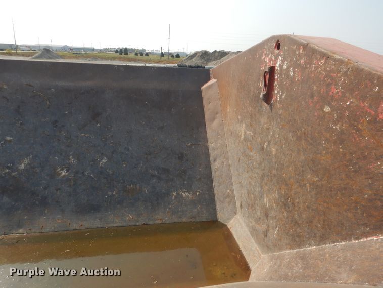 image for item FA9430 2003 Side Dump Industries side dump trailer