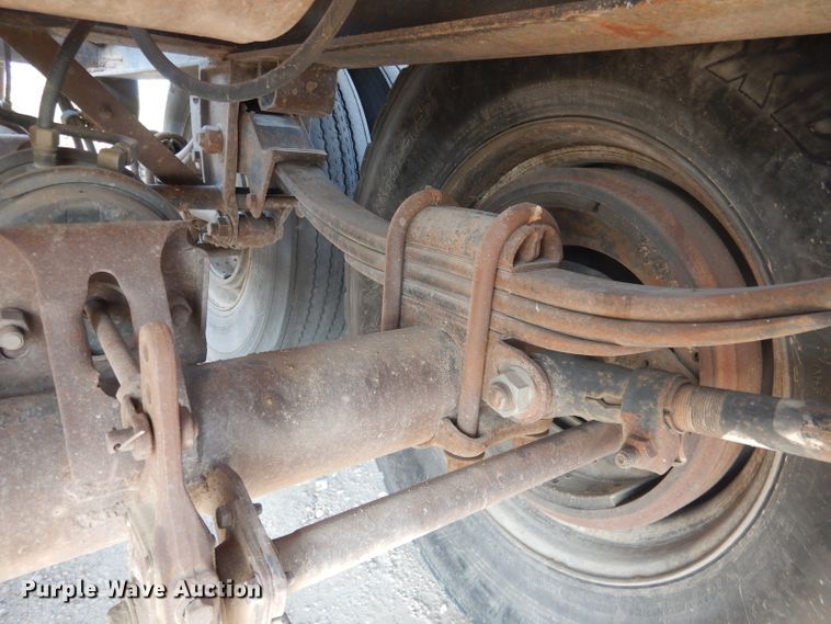 image for item FA9430 2003 Side Dump Industries side dump trailer