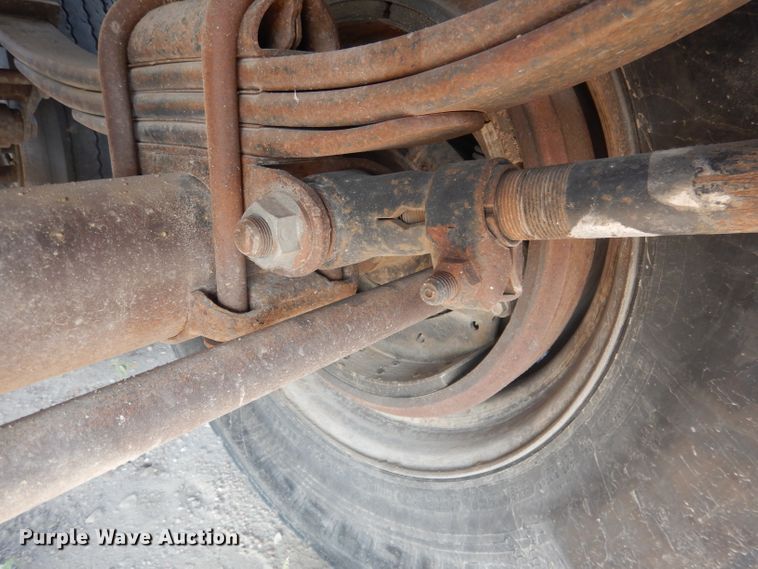 image for item FA9430 2003 Side Dump Industries side dump trailer