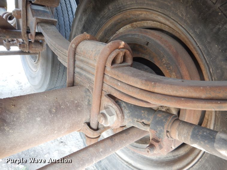 image for item FA9430 2003 Side Dump Industries side dump trailer