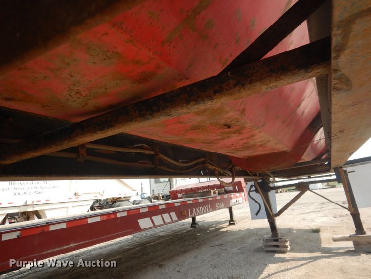 image for item FA9430 2003 Side Dump Industries side dump trailer