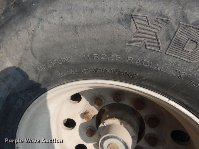 image for item FA9430 2003 Side Dump Industries side dump trailer