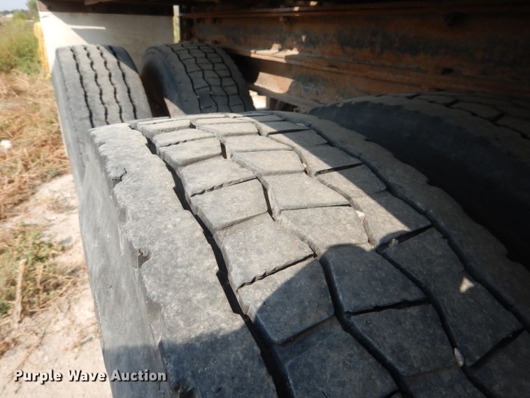 image for item FA9430 2003 Side Dump Industries side dump trailer