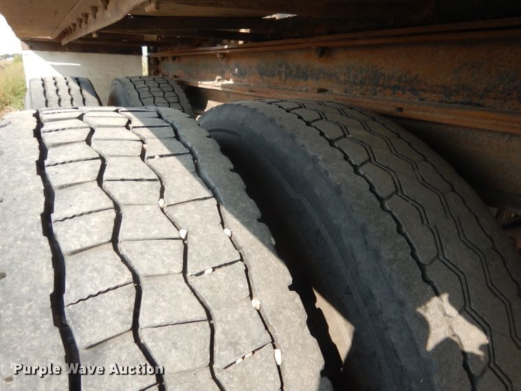 image for item FA9430 2003 Side Dump Industries side dump trailer