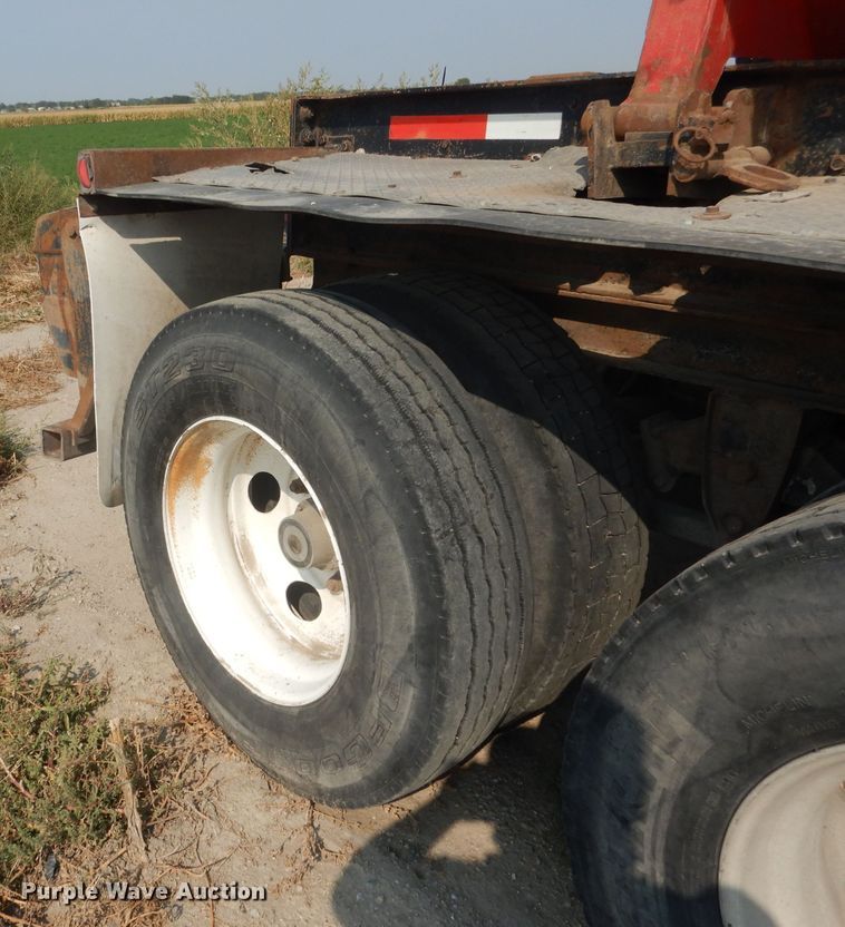 image for item FA9430 2003 Side Dump Industries side dump trailer