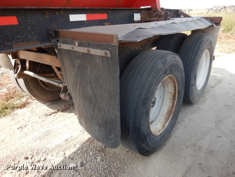 image for item FA9430 2003 Side Dump Industries side dump trailer