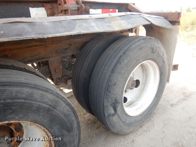 image for item FA9430 2003 Side Dump Industries side dump trailer