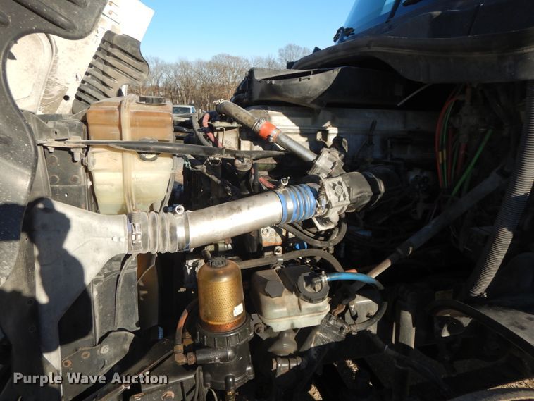 image for item FG9693 2009 Freightliner Cascadia  semi truck