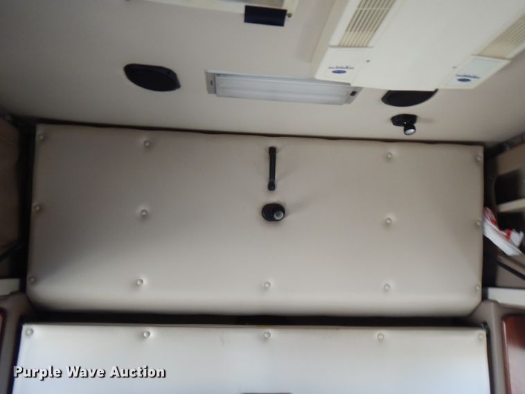 image for item FW9886 2007 Sterling Acterra  truck cab and chassis