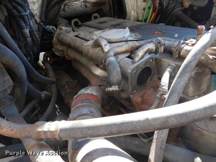 image for item FW9886 2007 Sterling Acterra  truck cab and chassis