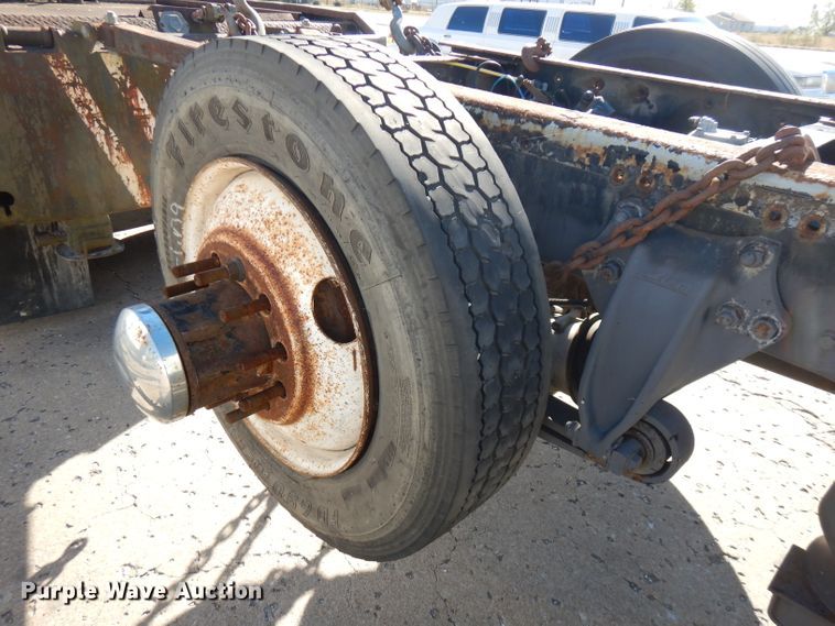 image for item FW9886 2007 Sterling Acterra  truck cab and chassis