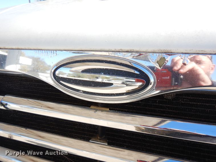 image for item FW9886 2007 Sterling Acterra  truck cab and chassis