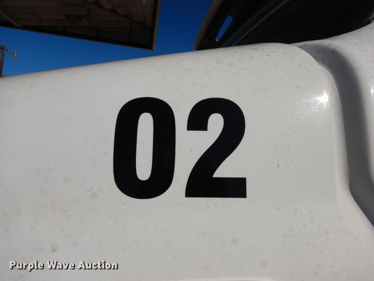 image for item FW9886 2007 Sterling Acterra  truck cab and chassis