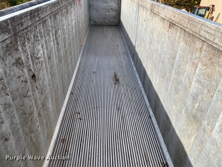 image for item HA9720 2012 Travis 201348FT walking floor trailer