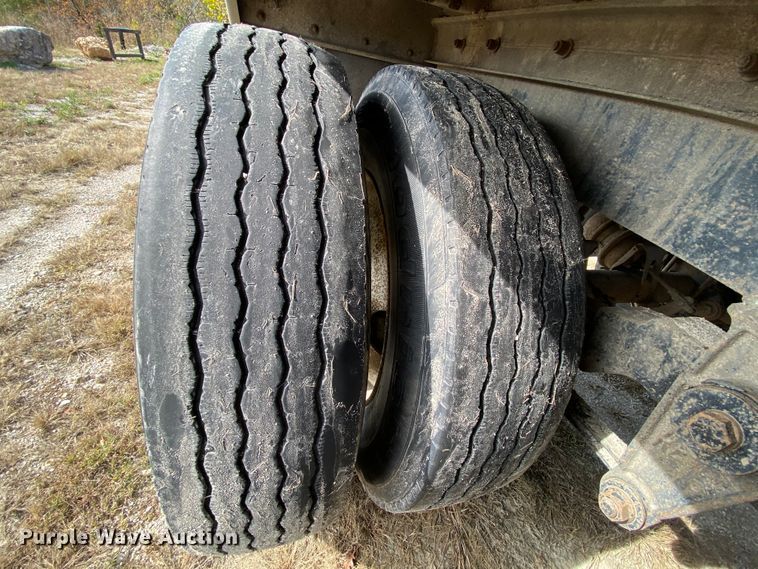 image for item HA9720 2012 Travis 201348FT walking floor trailer