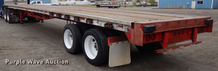 image for item HD9104 1995 Wilson CF-900 flatbed trailer