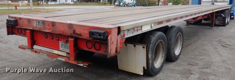image for item HD9105 1995 Wilson CF-900 flatbed trailer