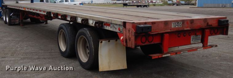 image for item HD9105 1995 Wilson CF-900 flatbed trailer