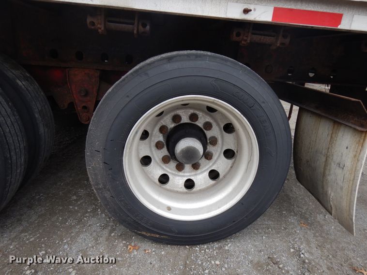 image for item HD9106 2006 Fontaine flatbed trailer