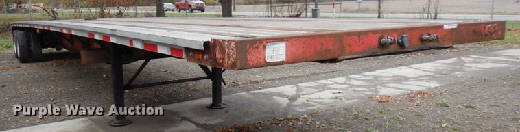 image for item HD9107 2006 Fontaine flatbed trailer