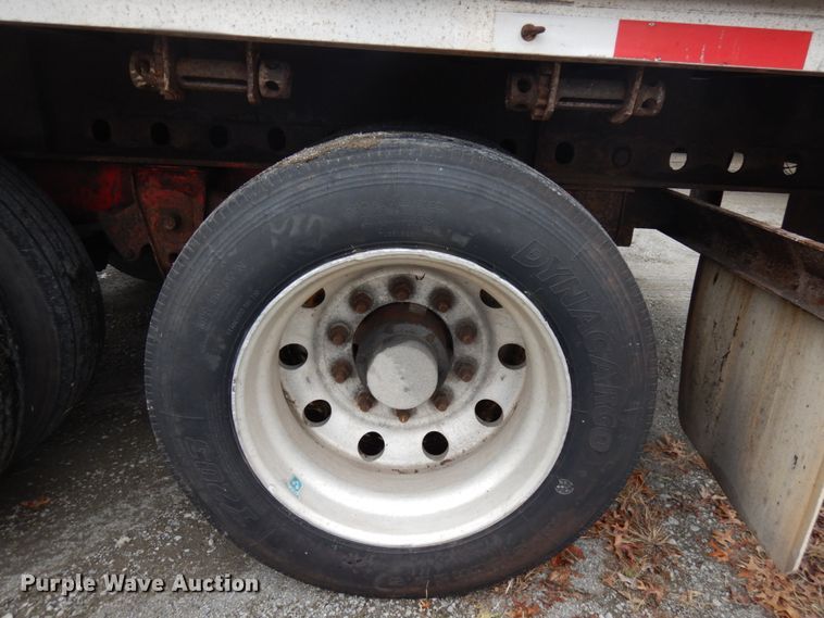 image for item HD9107 2006 Fontaine flatbed trailer