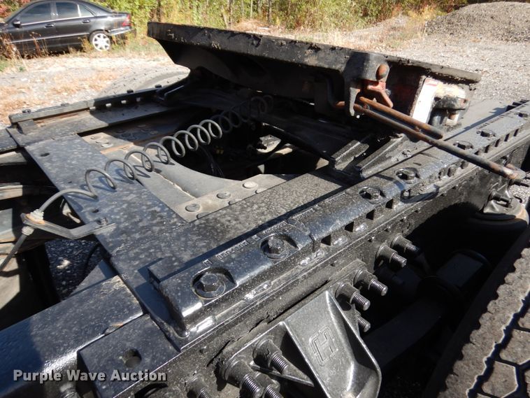 image for item HD9124 2007 Volvo VN  semi truck