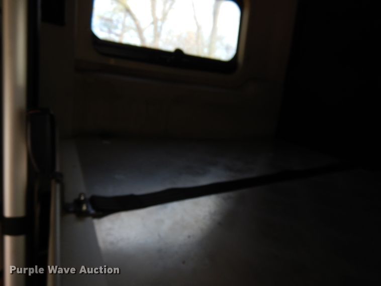 image for item HD9124 2007 Volvo VN  semi truck