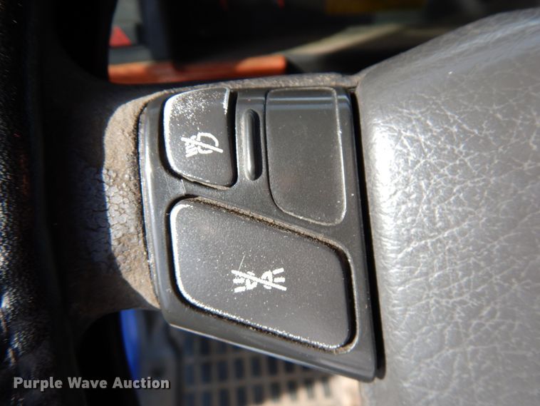 image for item HD9124 2007 Volvo VN  semi truck