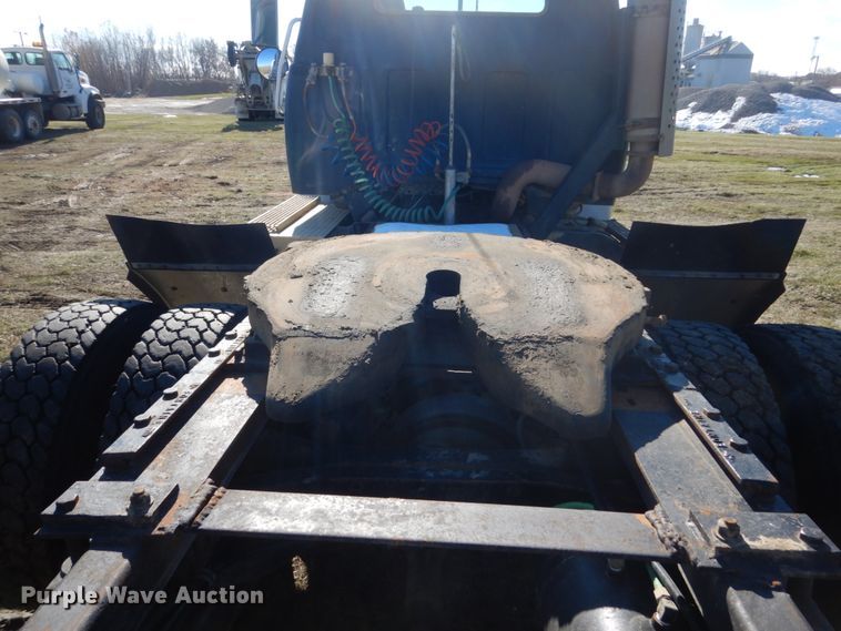 image for item HS9418 1988 GMC Brigadier  semi truck